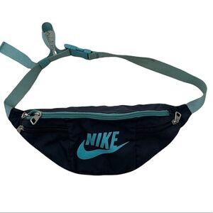 Nike Fanny pack blue and navy men’s and women’s